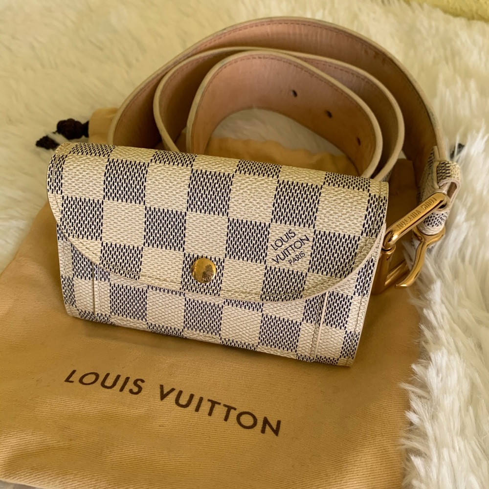 Louis Vuitton Damier Azur Pochette Solo Belt